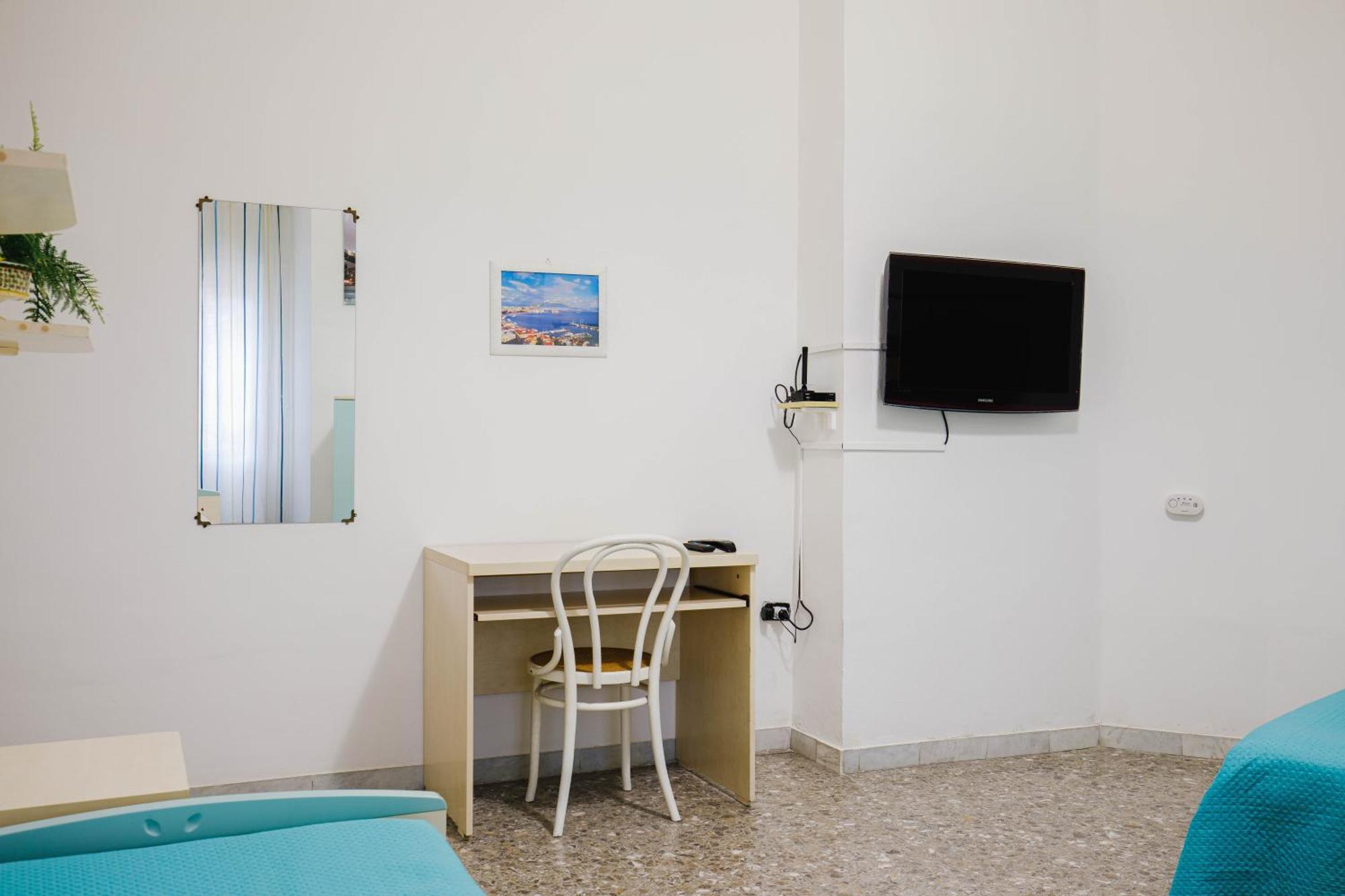 Casa Intera In Via Dell Epomeo 175 Apartment Naples Exterior photo